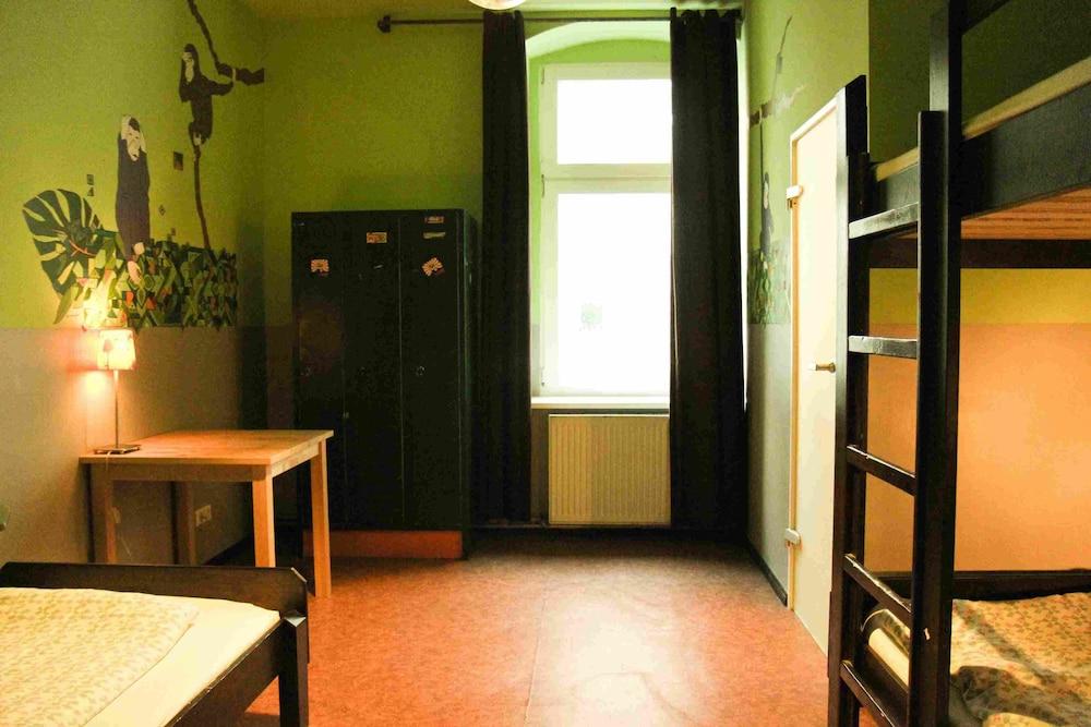 Sunflower Albergue *