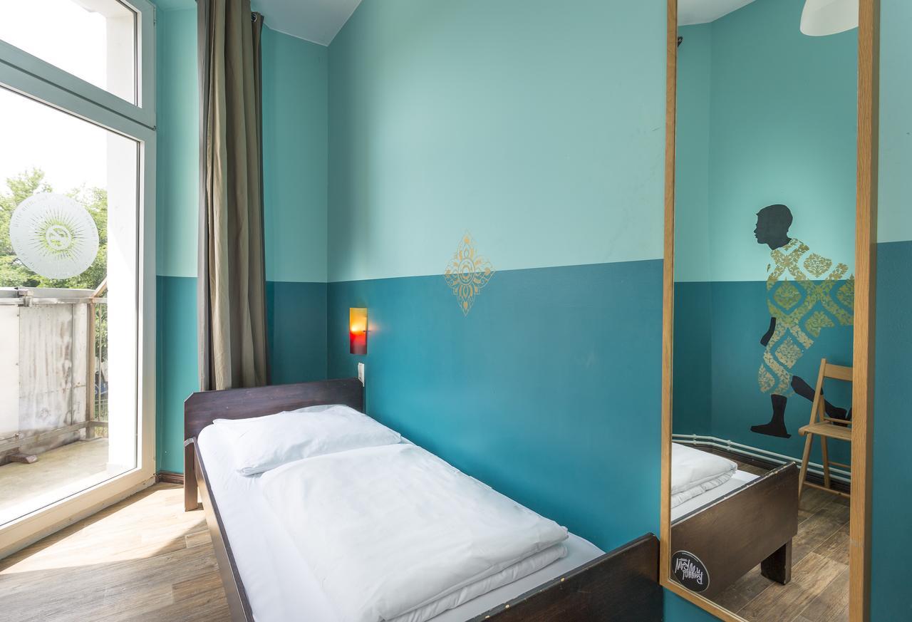 Sunflower Albergue