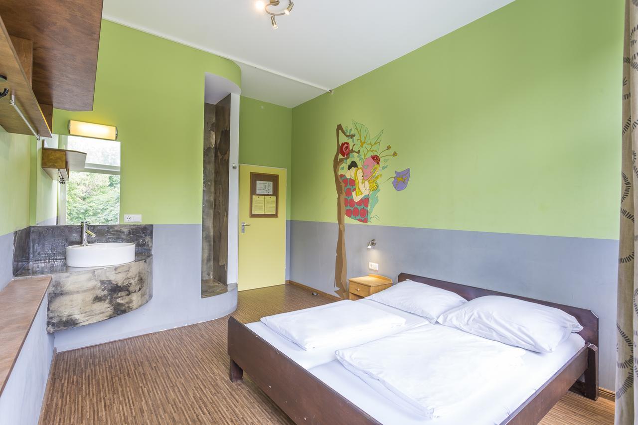 Sunflower Albergue *