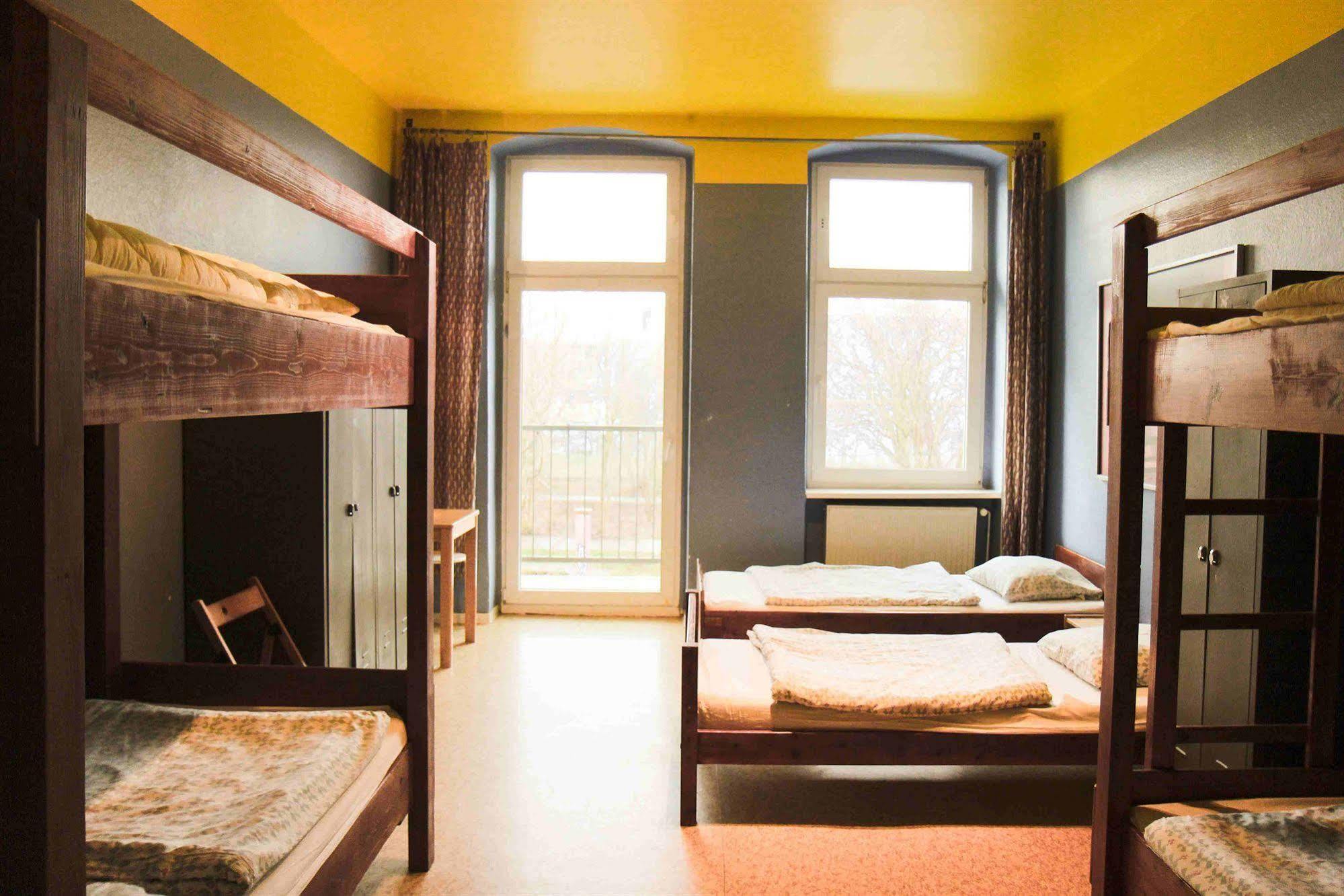 Sunflower Albergue